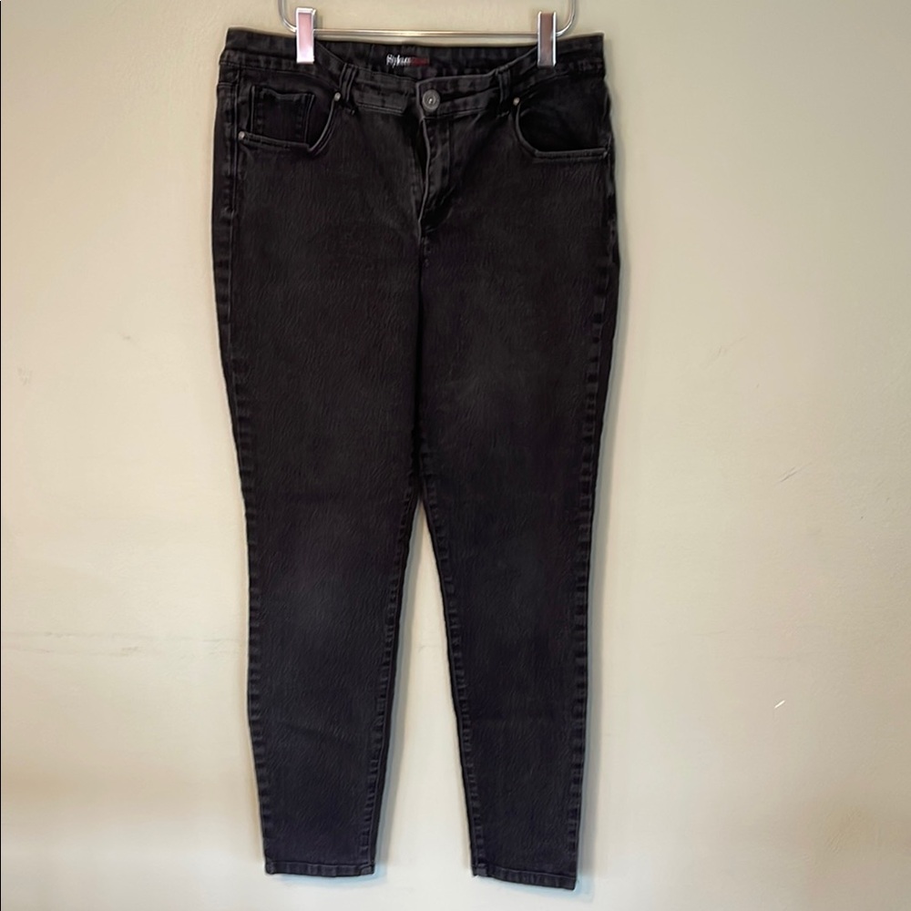 Women's Black Jeans